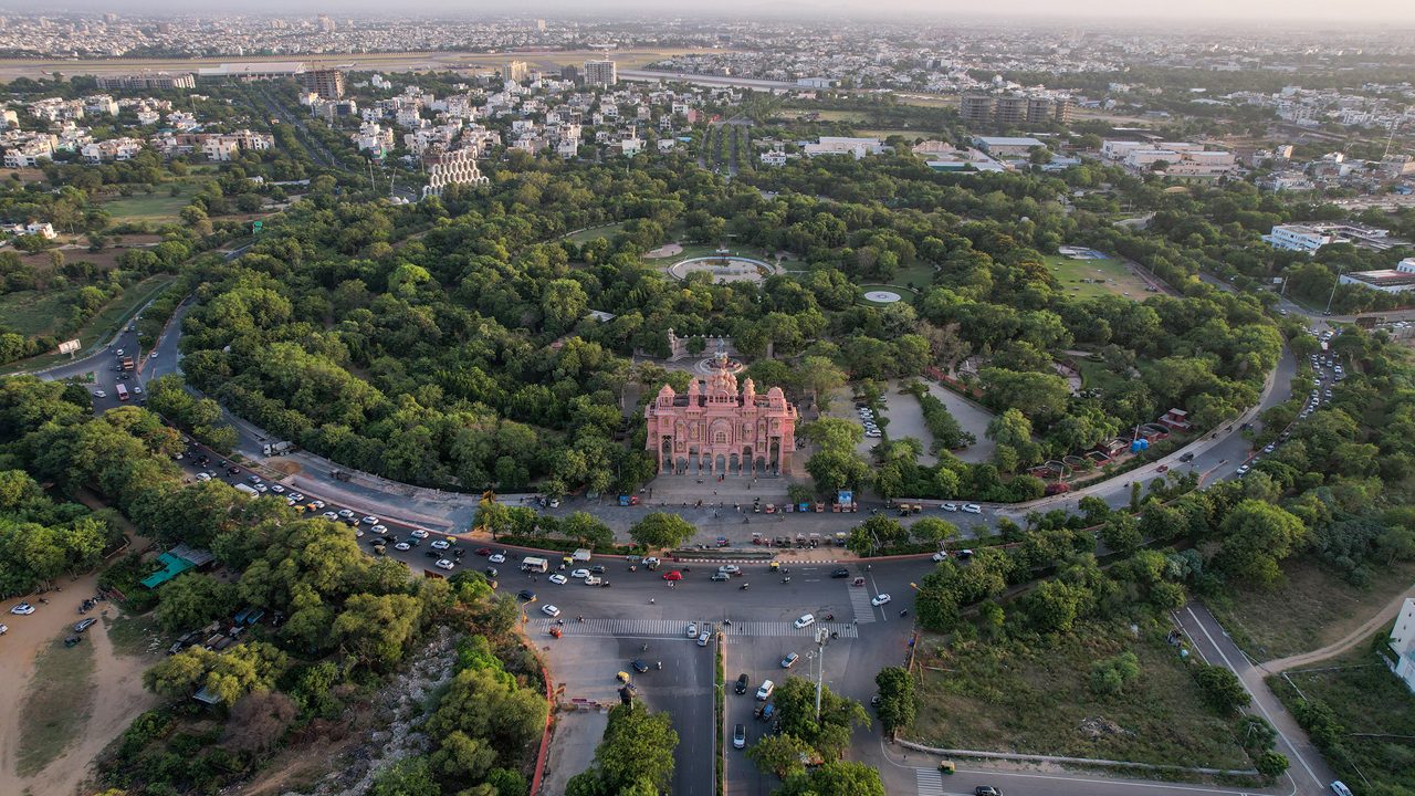 Jawahar Circle Garden - Jaipur Tourist Attraction